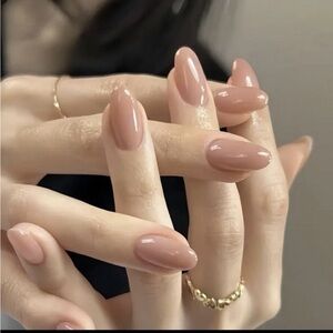 24 Elegant Nude Nail press-on nails